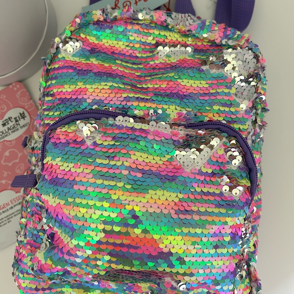 NWT Cat and Jack Sequined Backpack with Adjustable Straps and large front pocket - Picture 14 of 14